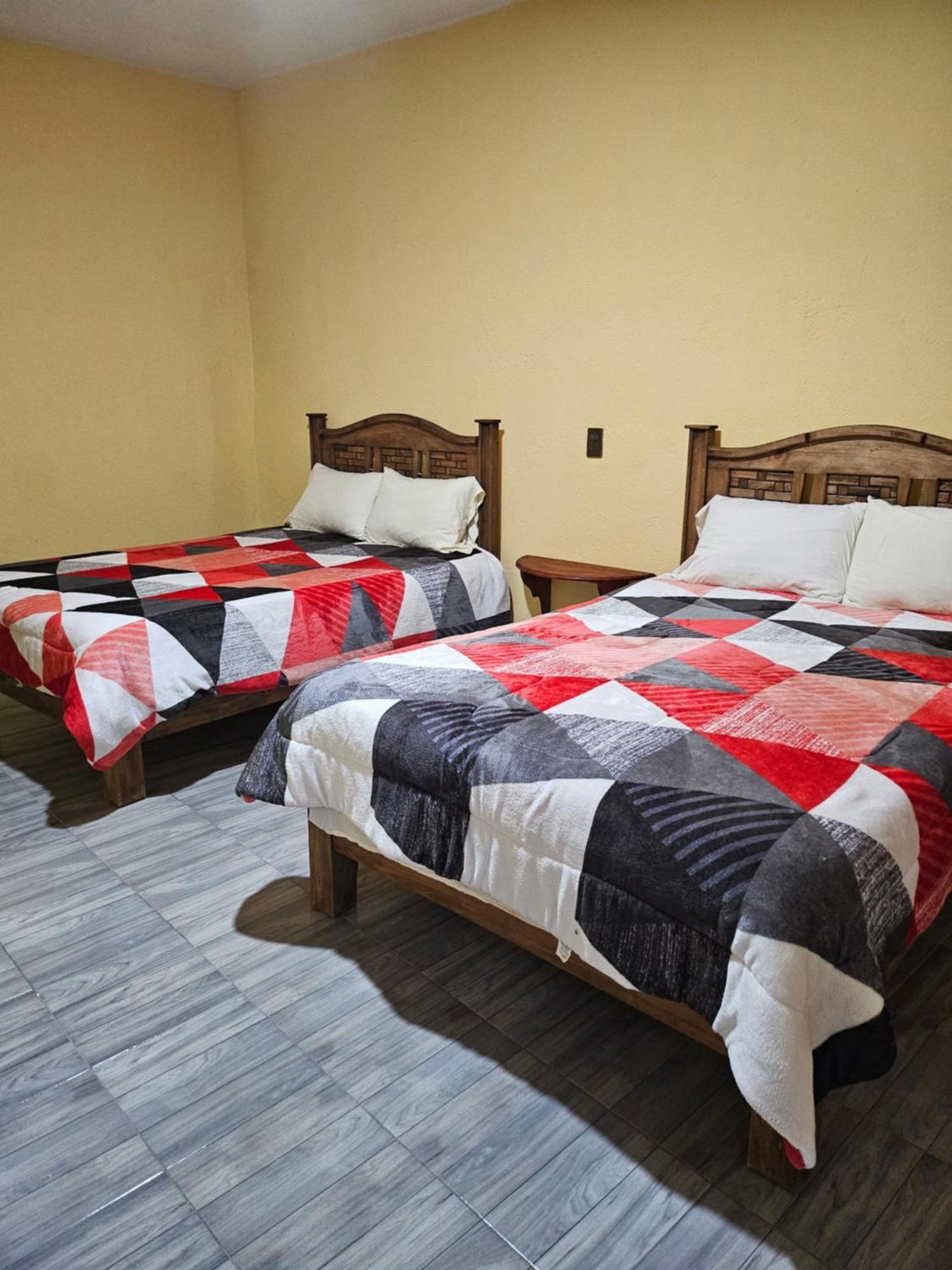 Hotel Villa Aurora برنال المظهر الخارجي الصورة